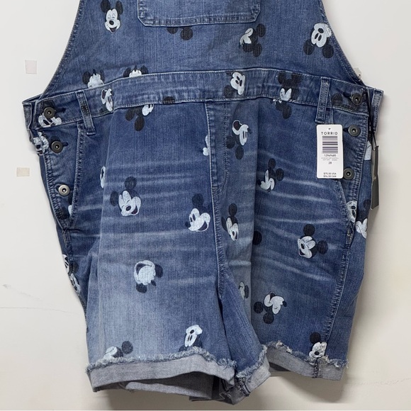 NWT Torrid x Disney Mickey Mouse Shortall Medium Wash City Games 28 - Picture 4 of 6